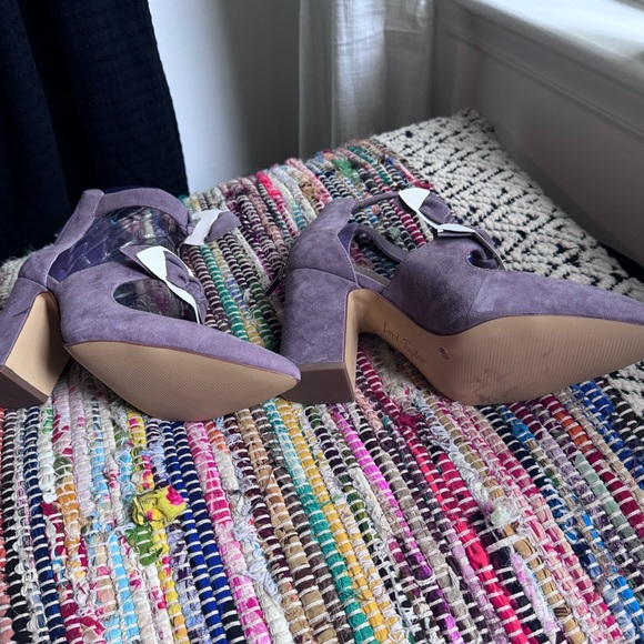 Suede lilac  Lord & Taylor shoes. - Picture 3 of 3